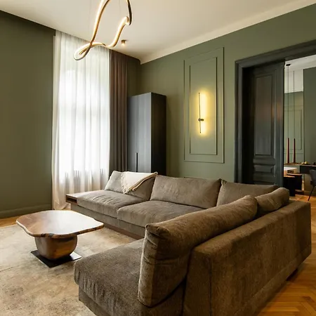 Hygge Boutique *